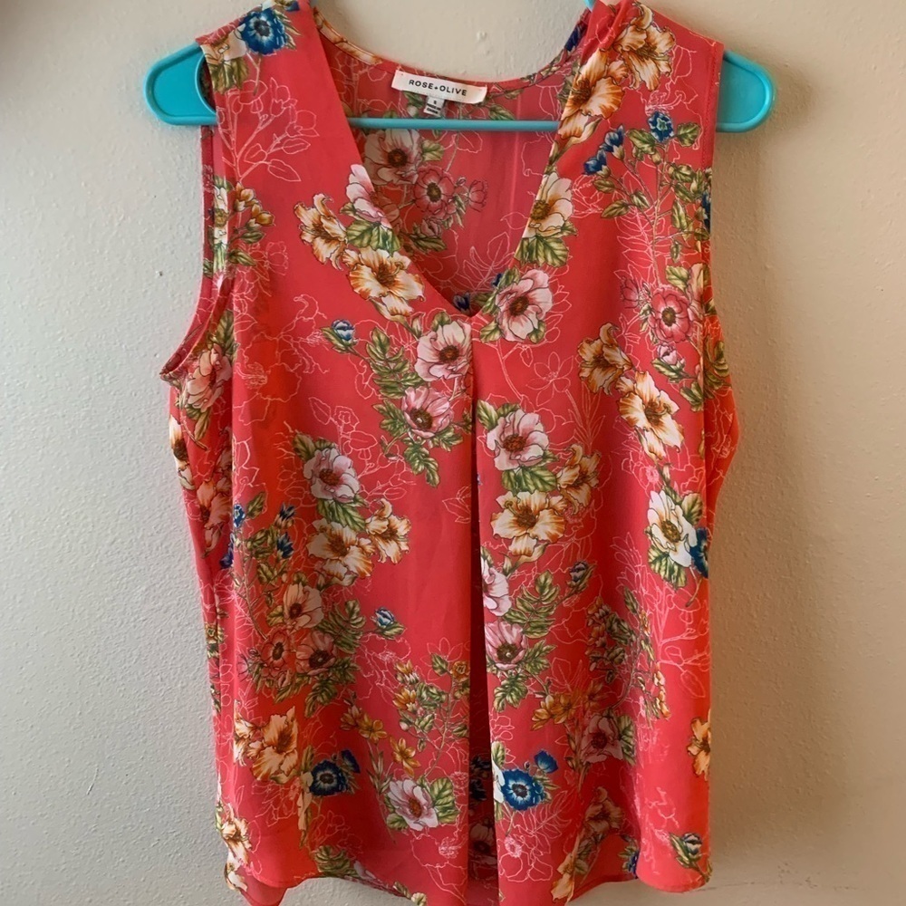 Rose & Olive Floral Sleeveless Blouse Size S - Picture 2 of 7